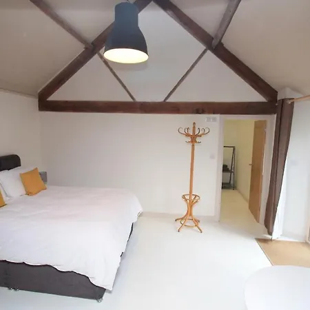 Country Retreat, Hot Tub, Games Room, Dog Friendly * Ganton